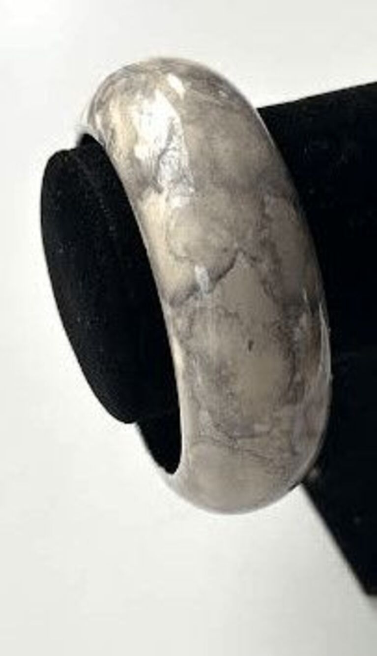 Vintage Faux Marble Design Bangle Bracelet